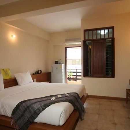 Keerati Homestay Патая Екстериор снимка